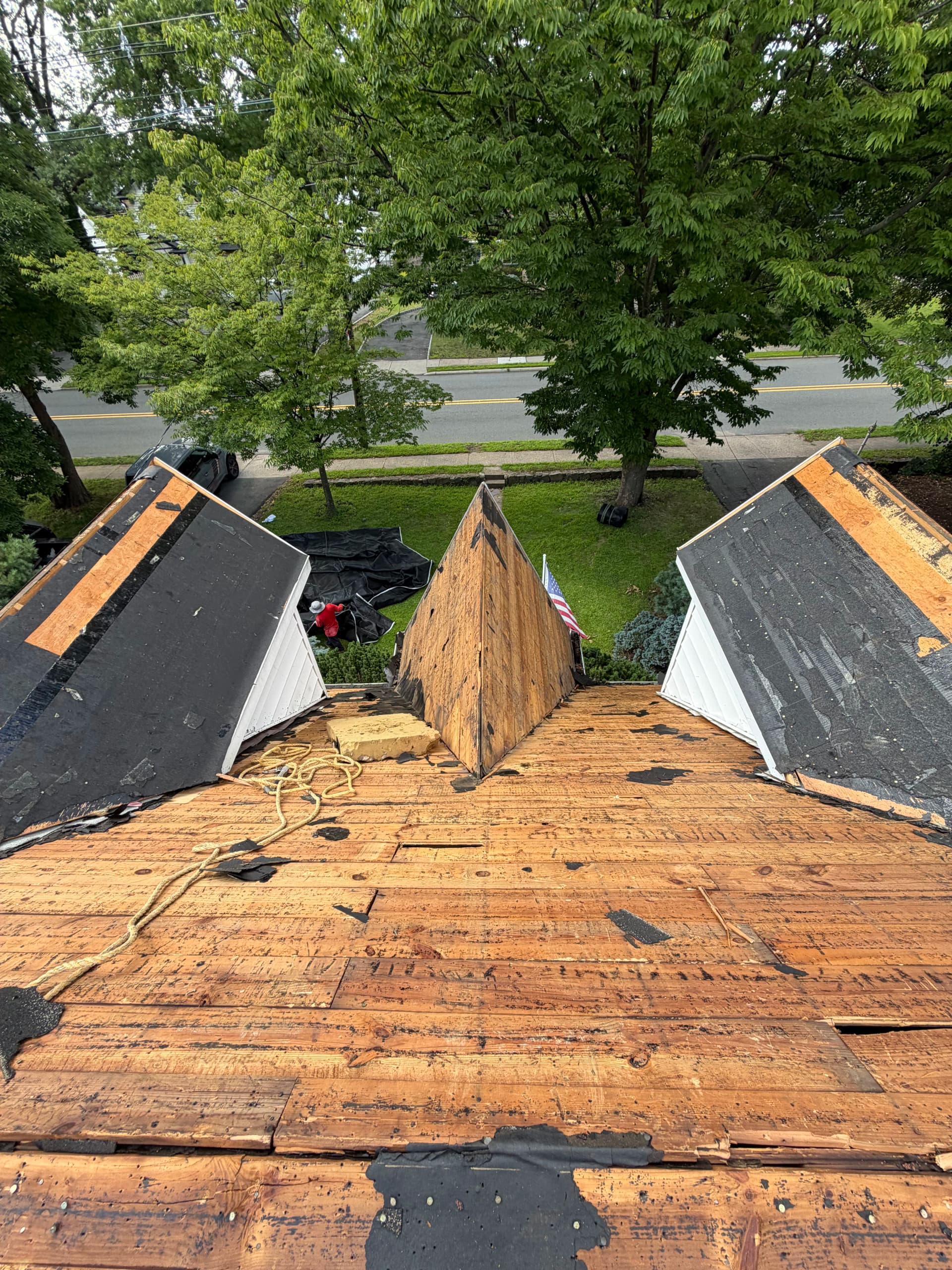 Gallery photos for IKO Dynasty Granite Black Roof Replacement in Paramus NJ: Image #2