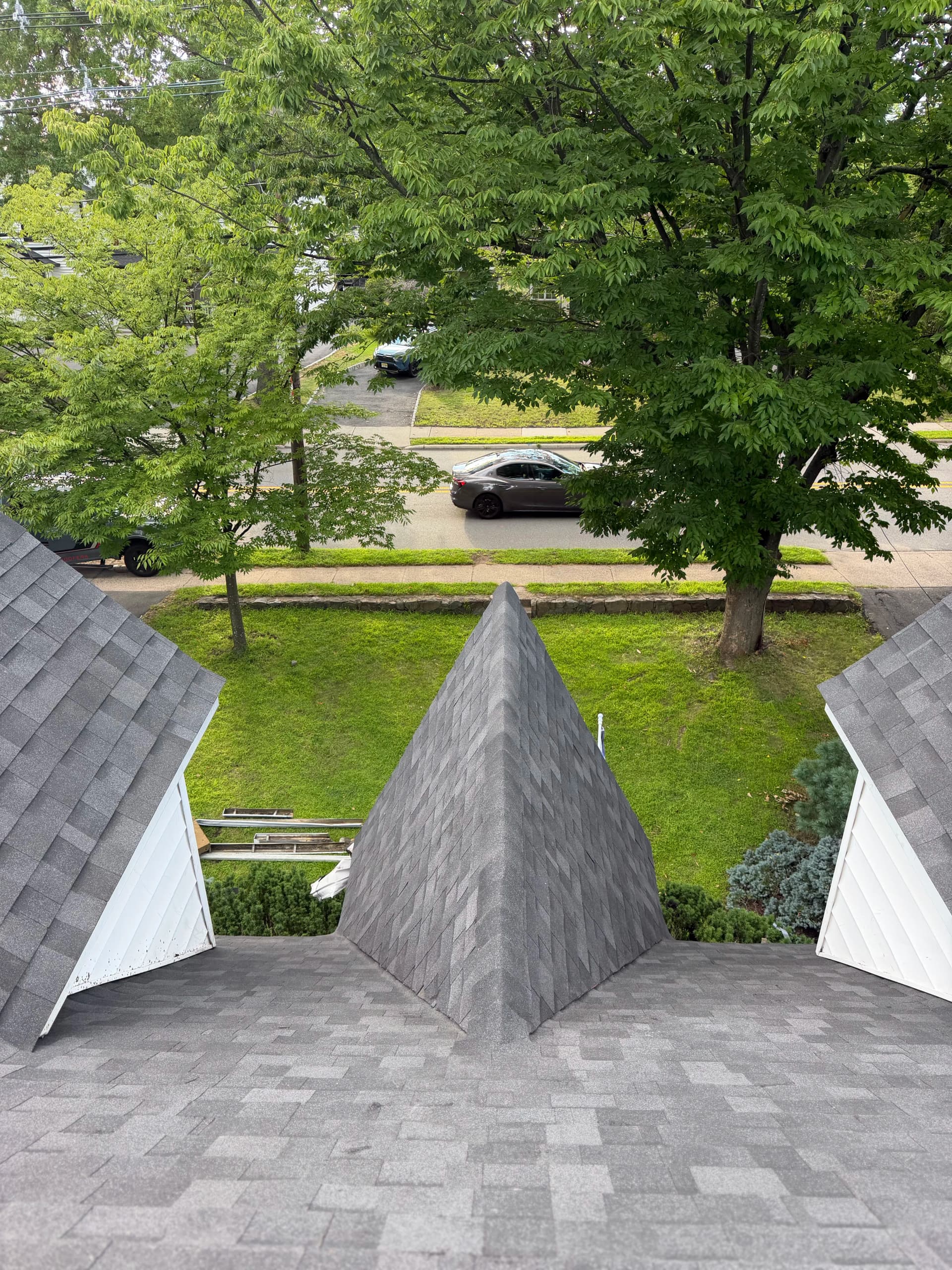 Gallery photos for IKO Dynasty Granite Black Roof Replacement in Paramus NJ: Image #4