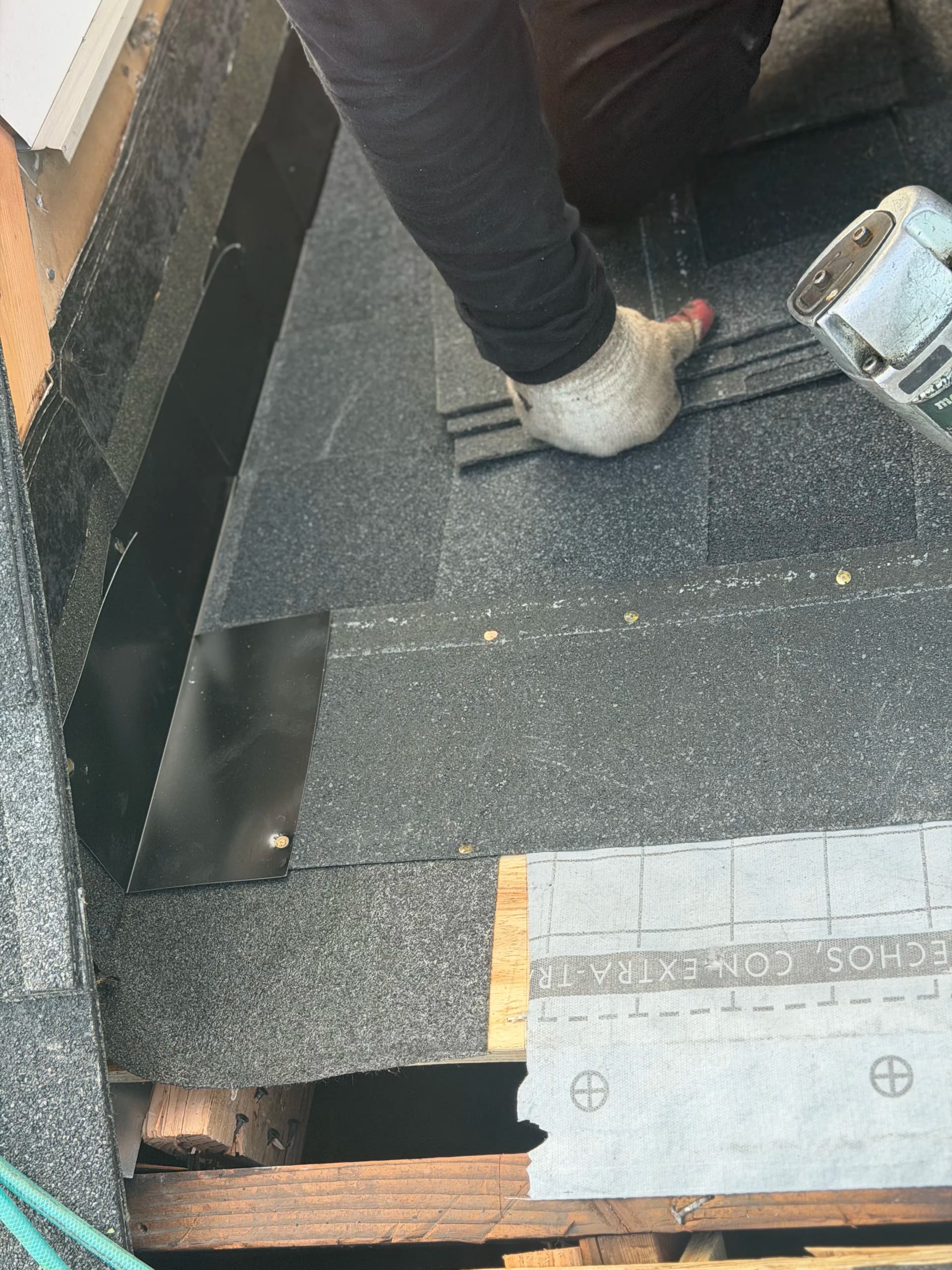 Gallery photos for Full Roof Replacement With New Decking and Gutters in Paramus NJ: Image #5