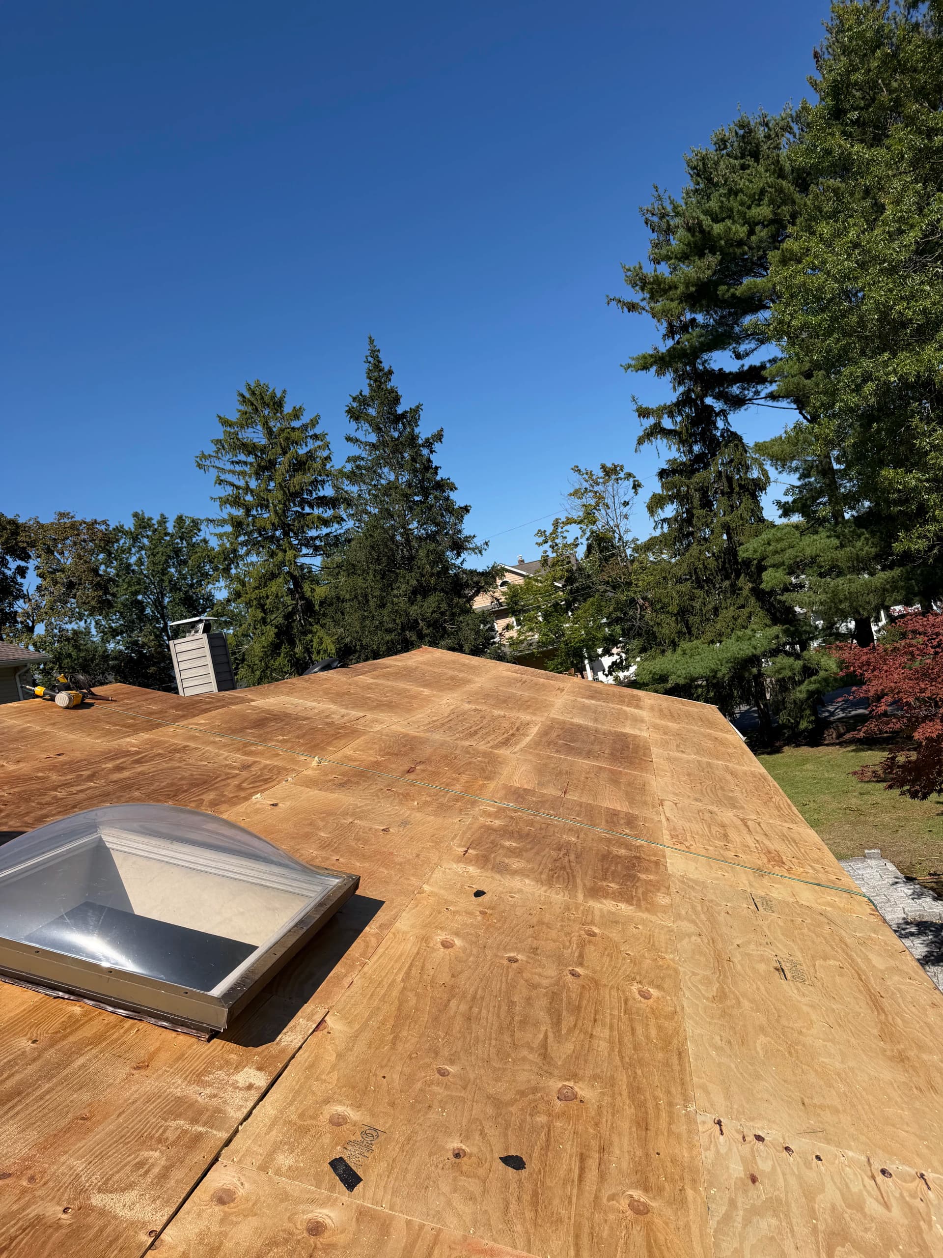 Gallery photos for Full Roof Replacement With New Decking and Gutters in Paramus NJ: Image #4